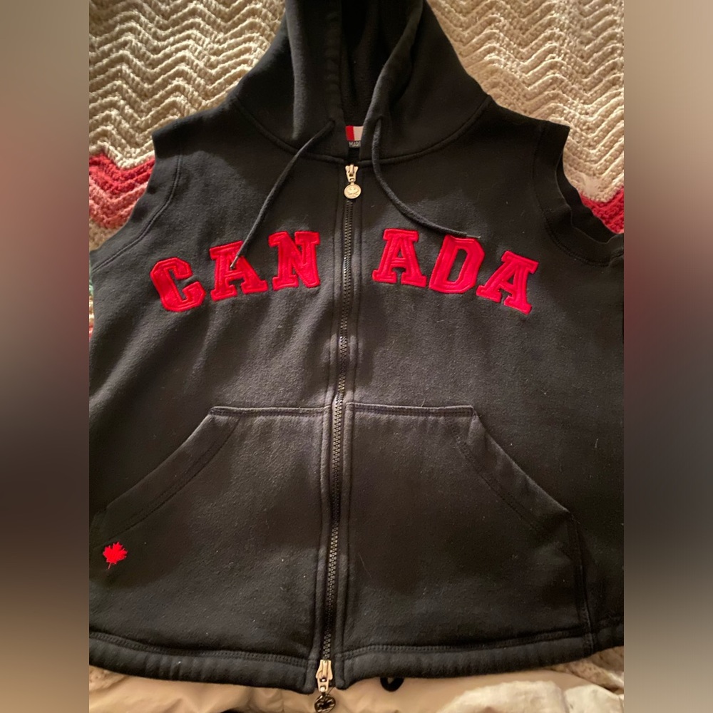 Navy blue Canada Zip-Up Hoodie Vest